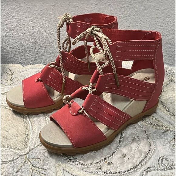 NWOT Sorel Joanie II Sandals - Picture 1 of 13